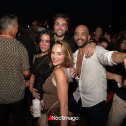 137554a863070adc7bf7beb1836a8199.jpg